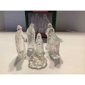 house of lloyd christmas collectibles crystaled nativity missing mirror, Jesus
